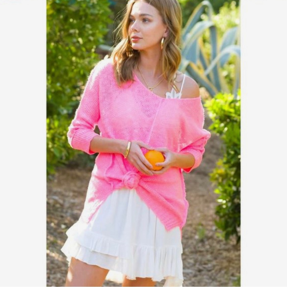 LA MIEL Taylor Oversized V-Neck Slouchy Sweater Barbie Pink M/L